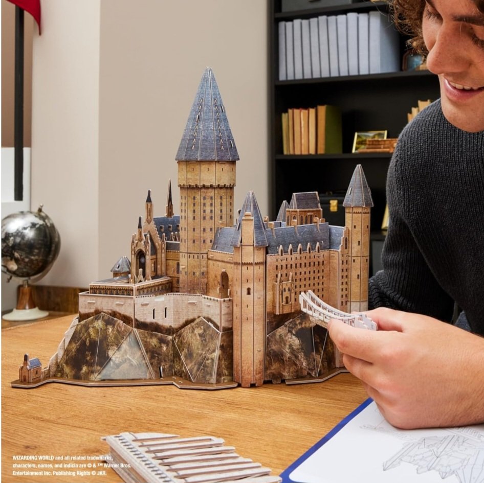 Hogwarts Castle 3D Puzzle Kit - Image 4