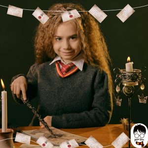 Hogwarts Hanging Envelope With Red Stamp
